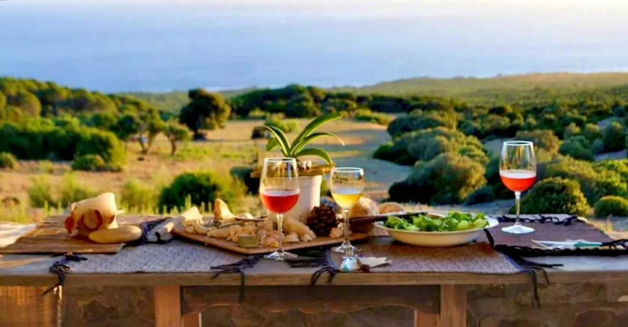 فيلا Charming House With Sea And Mountain Views In El Chaparral